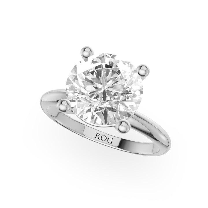 Großer Arber Hidden-Halo-Solitaire-Verlobungsring in 9K Brilliant Weißgold