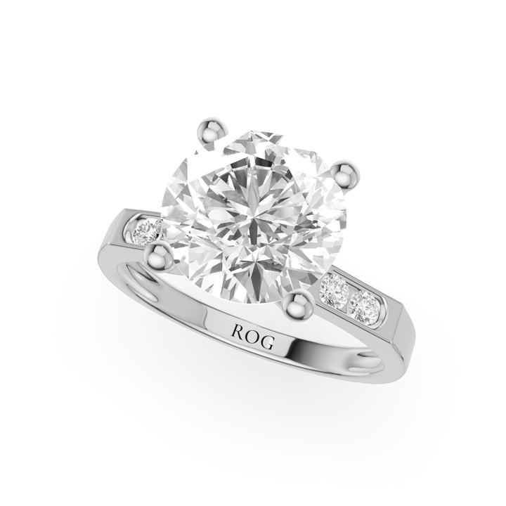 Berchtesgaden Verlobungsring mit Seitensteinen in 9K Weißgold mit Brilliantem Diamanten