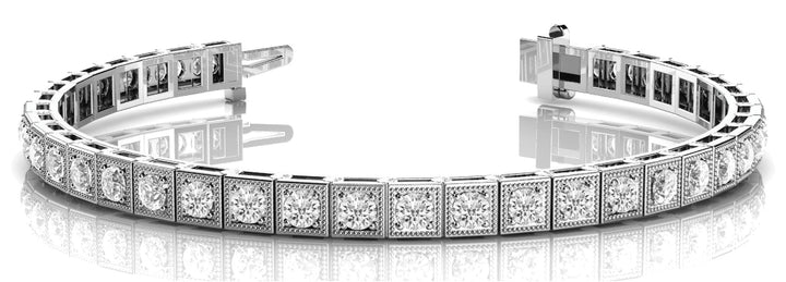 Armbänderim Antikstil aus 9K Weißgold
