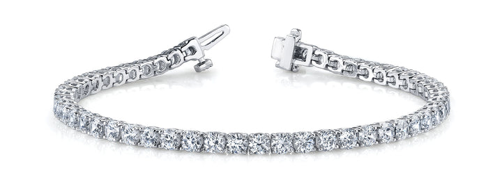 Gal in Line Prong Set Bracelet in White Gold