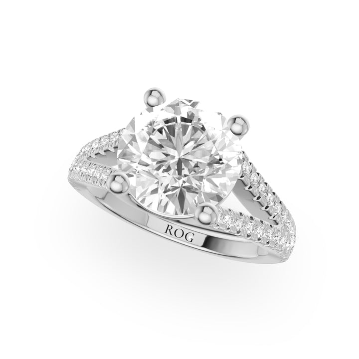 Bergisches Land Multirow Pavé Engagement Ring